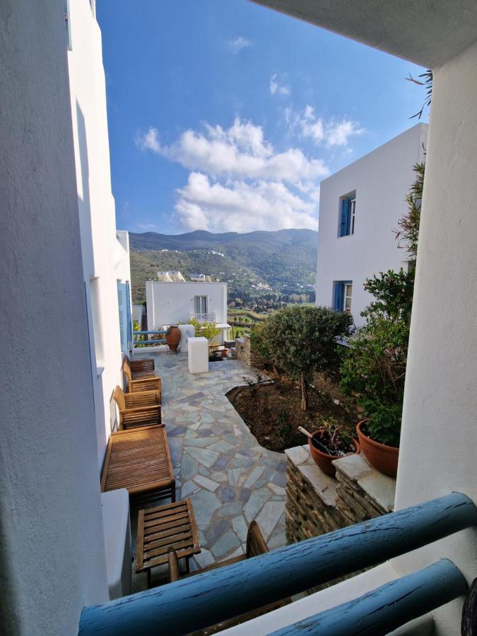 Karaoulanis Apartment Andros Town