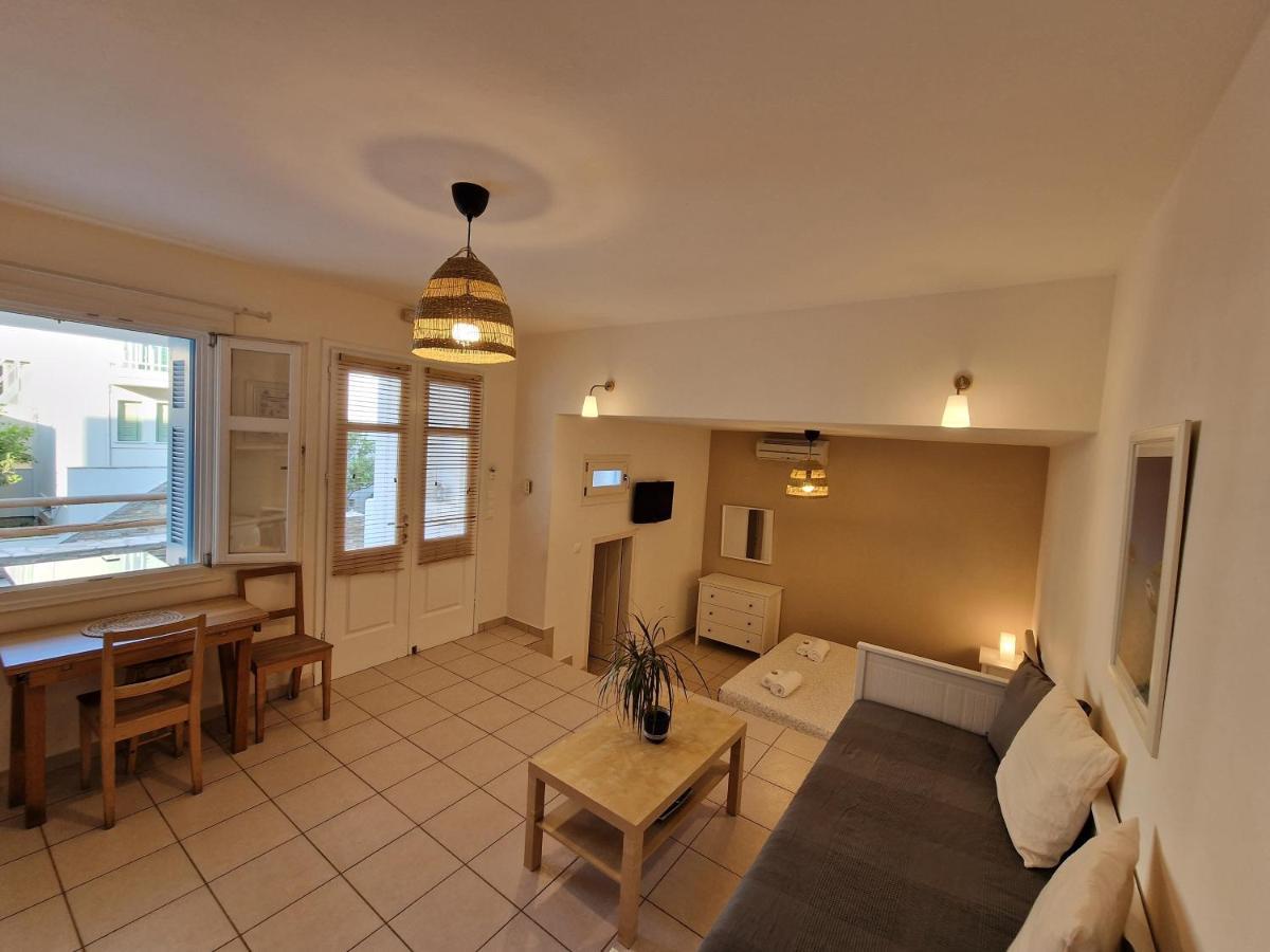 Karaoulanis Apartment